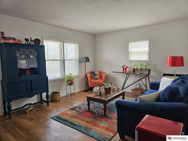 502 N 32nd Street, Omaha, NE 68131