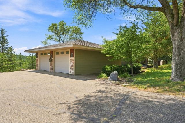 469 County Road E, Hudson, WI 54016