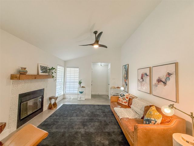 2313 Thornwild PASS, Austin, TX 78758