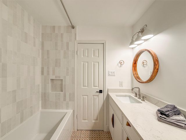 2313 Thornwild PASS, Austin, TX 78758