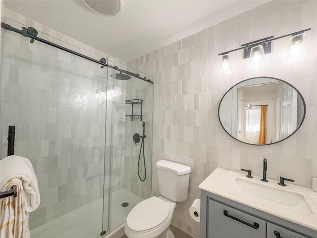 2313 Thornwild PASS, Austin, TX 78758