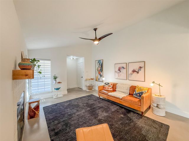 2313 Thornwild PASS, Austin, TX 78758