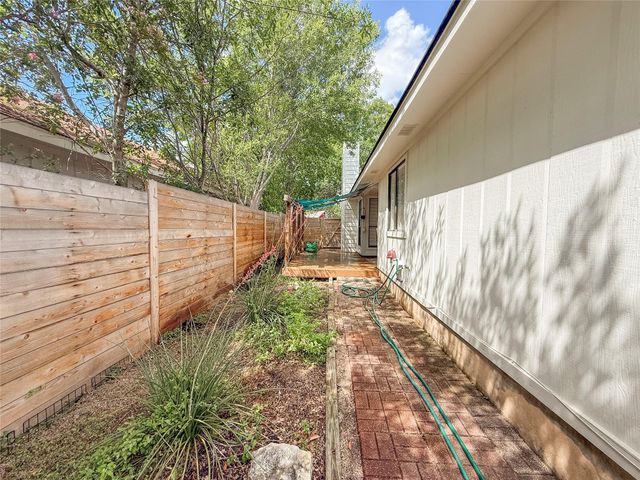 2313 Thornwild PASS, Austin, TX 78758