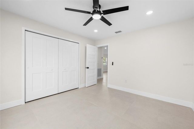 9086 GROVE ROAD, Brooksville, FL 34613