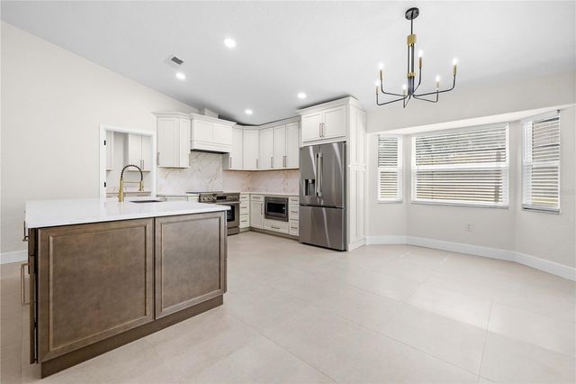 9086 GROVE ROAD, Brooksville, FL 34613
