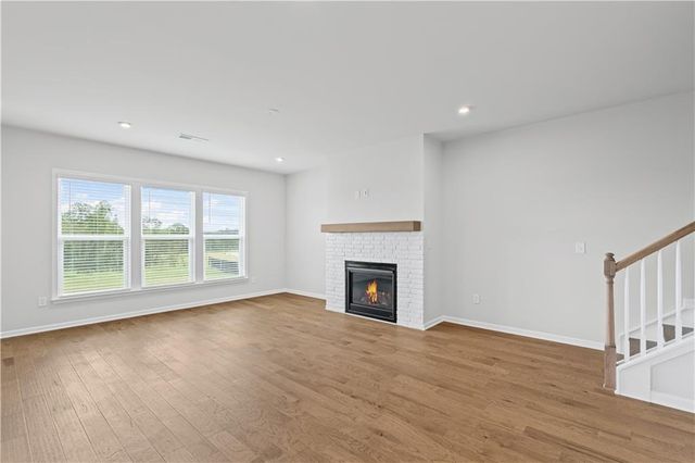 7144 Maple Brook Lane, Flowery Branch, GA 30542