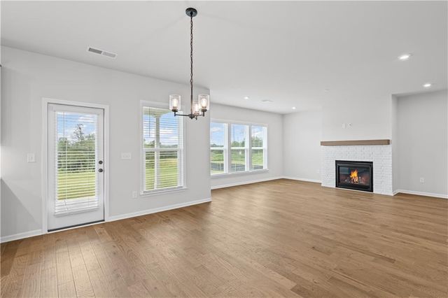 7144 Maple Brook Lane, Flowery Branch, GA 30542