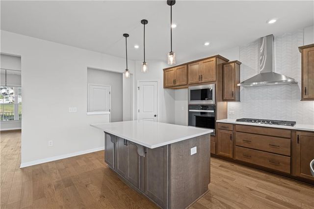 7144 Maple Brook Lane, Flowery Branch, GA 30542