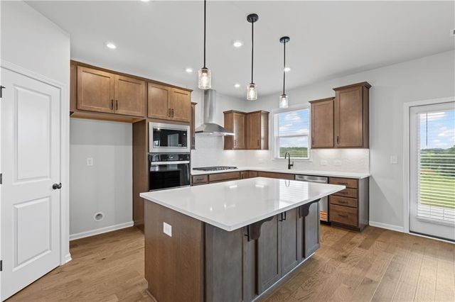 7144 Maple Brook Lane, Flowery Branch, GA 30542