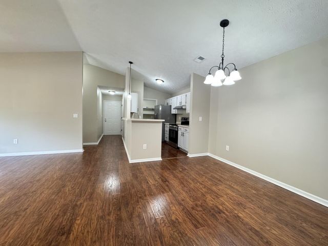 410 Lakeview Drive, 11, Wilder, KY 41071