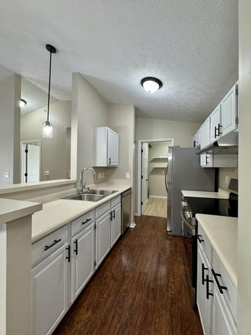 410 Lakeview Drive, 11, Wilder, KY 41071