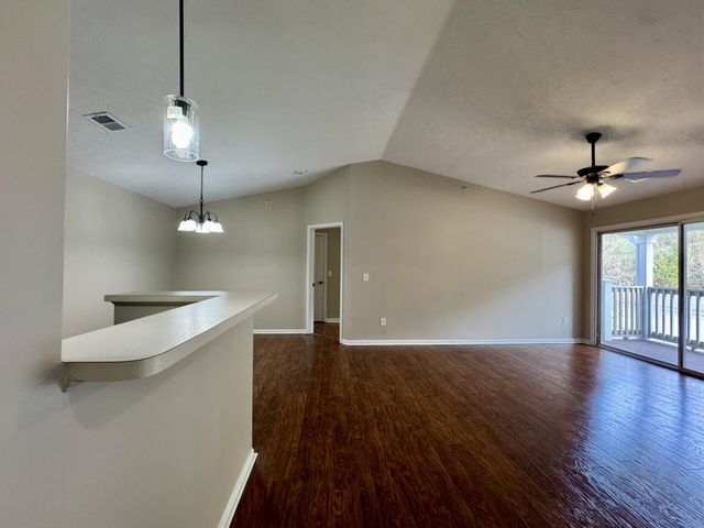 410 Lakeview Drive, 11, Wilder, KY 41071