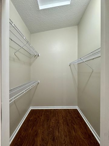 410 Lakeview Drive, 11, Wilder, KY 41071