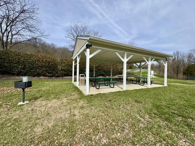 410 Lakeview Drive, 11, Wilder, KY 41071