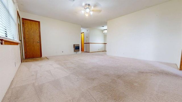 405 N Missouri Street, Elmore City, OK 73433