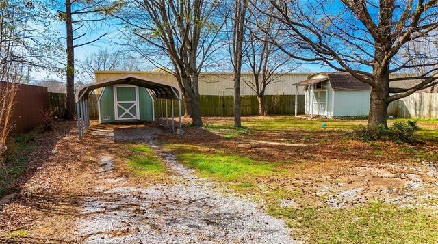 405 N Missouri Street, Elmore City, OK 73433