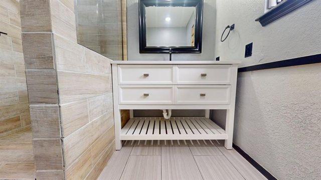 405 N Missouri Street, Elmore City, OK 73433