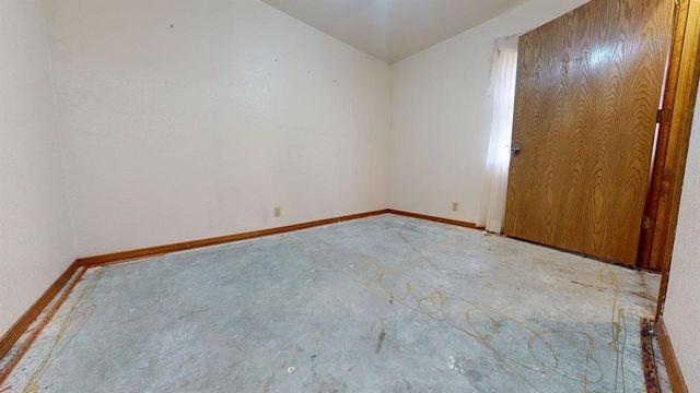 405 N Missouri Street, Elmore City, OK 73433