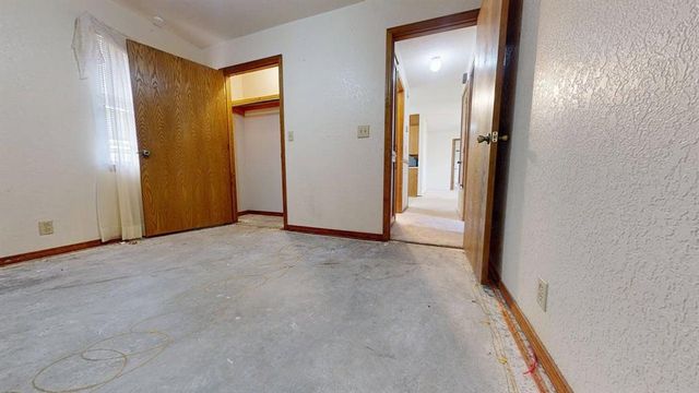 405 N Missouri Street, Elmore City, OK 73433