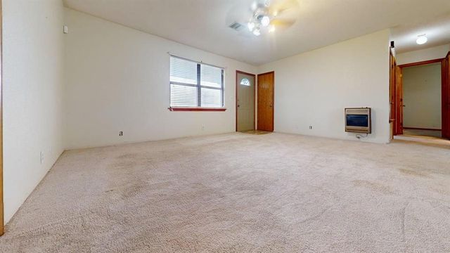 405 N Missouri Street, Elmore City, OK 73433