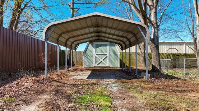 405 N Missouri Street, Elmore City, OK 73433