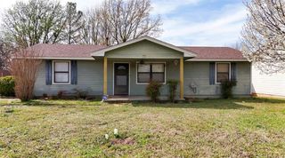 405 N Missouri Street, Elmore City, OK 73433