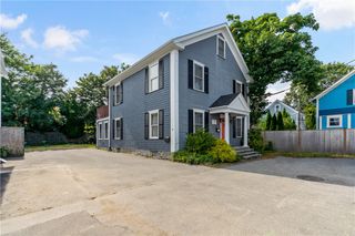 6 Gladding Court 1, Newport, RI 02840
