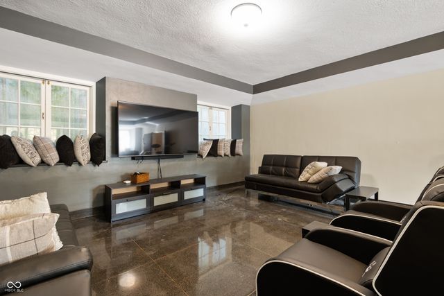 4601 W Legacy Drive, Muncie, IN 47304