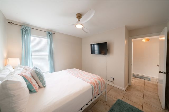 15010 Leeward Dr 9303, Corpus Christi, TX 78418