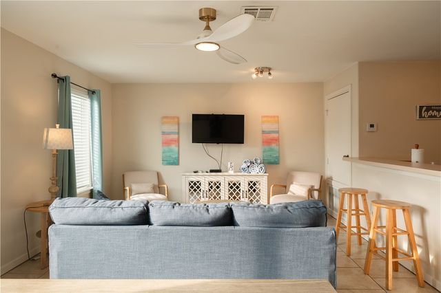 15010 Leeward Dr 9303, Corpus Christi, TX 78418