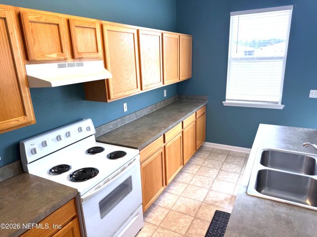 76236 LONG POND Loop, Yulee, FL 32097