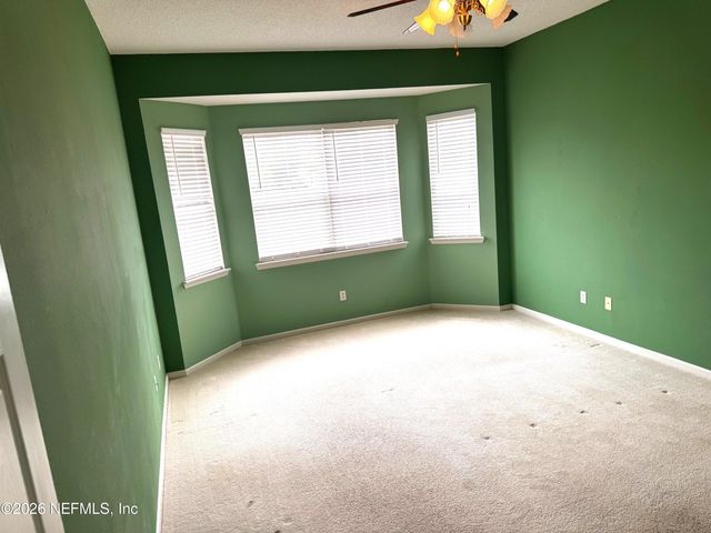 76236 LONG POND Loop, Yulee, FL 32097