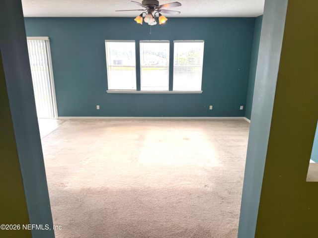 76236 LONG POND Loop, Yulee, FL 32097