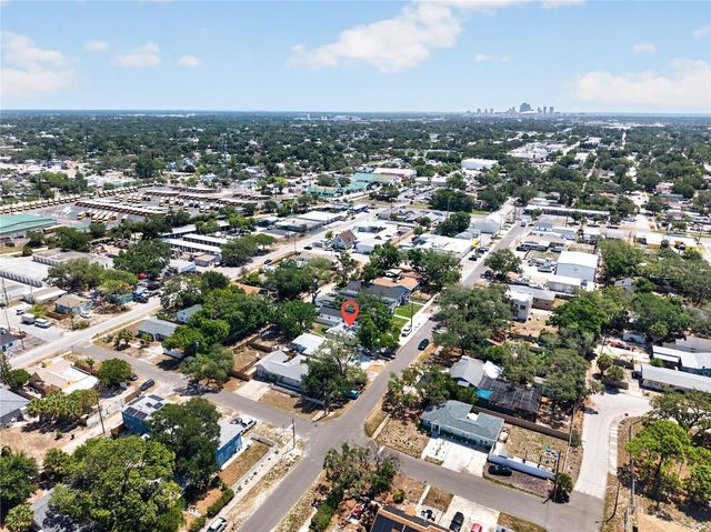 5025 9TH AVENUE S, Gulfport, FL 33707