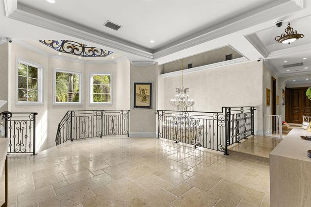 3131 NE 27th Avenue, Lighthouse Point, FL 33064