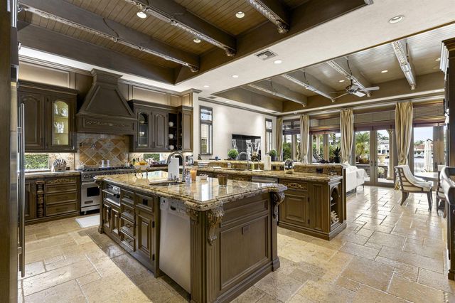 3131 NE 27th Avenue, Lighthouse Point, FL 33064