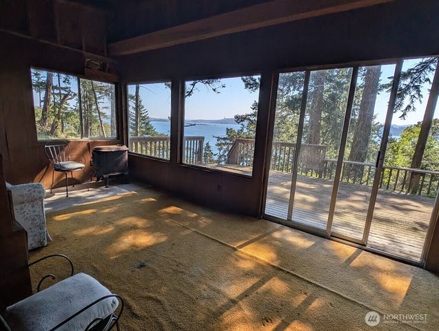 7537 Holiday Boulevard, Guemes Island, WA 98221