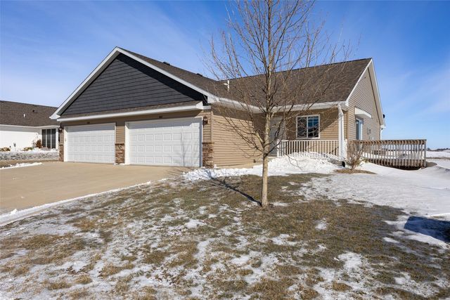 4422 Calder Drive, Marion, IA 52302