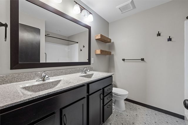 4422 Calder Drive, Marion, IA 52302