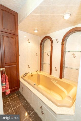 2100 LODGE FOREST, Sparrows Point, MD 21219