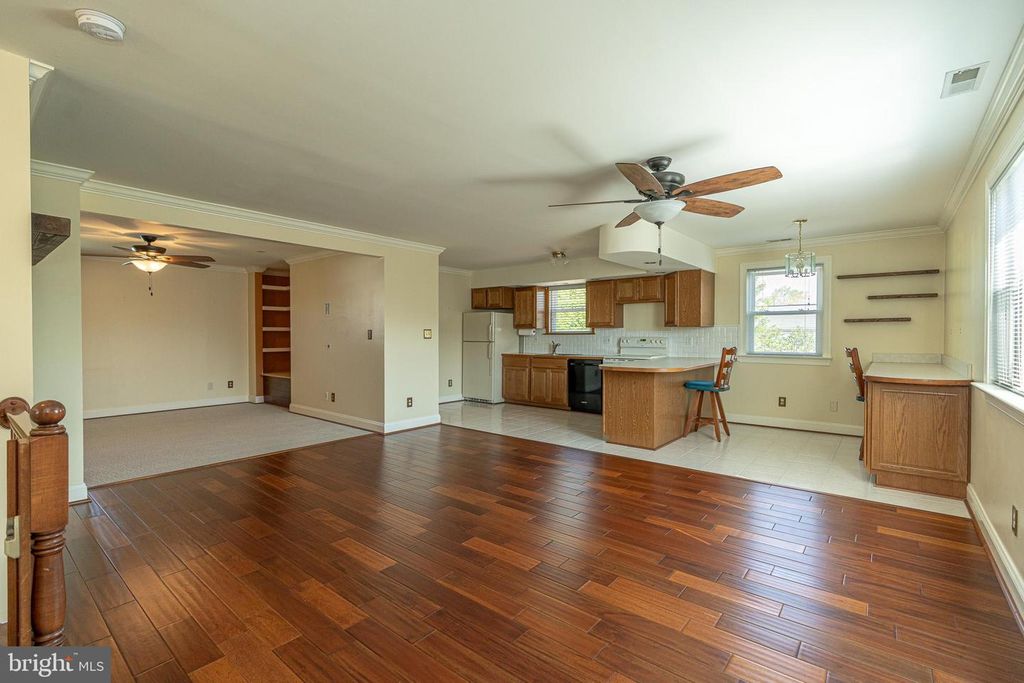 Image 24 of property listing at 2100 LODGE FOREST, Sparrows Point, MD 21219