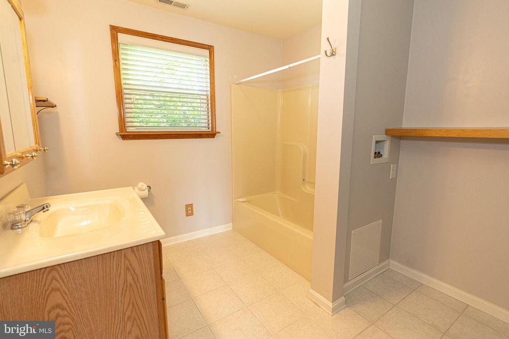 Image 29 of property listing at 2100 LODGE FOREST, Sparrows Point, MD 21219