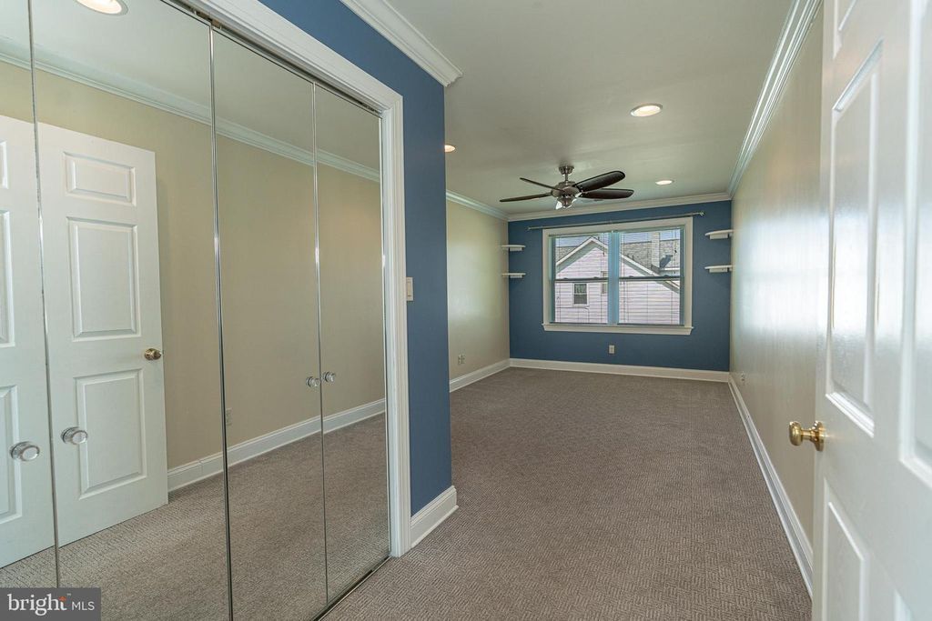 Image 37 of property listing at 2100 LODGE FOREST, Sparrows Point, MD 21219