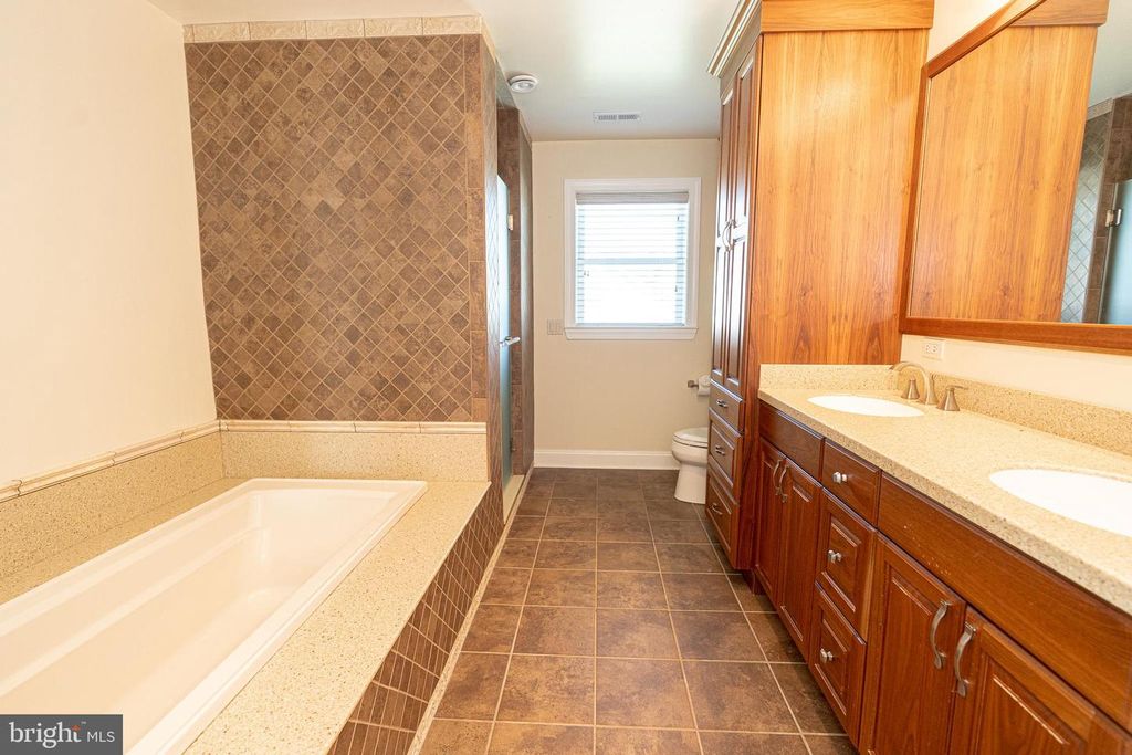 Image 42 of property listing at 2100 LODGE FOREST, Sparrows Point, MD 21219