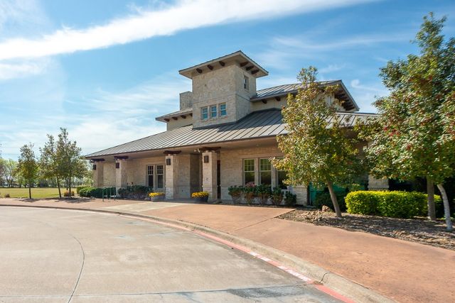 528 Pepperwood Drive, Fate, TX 75087