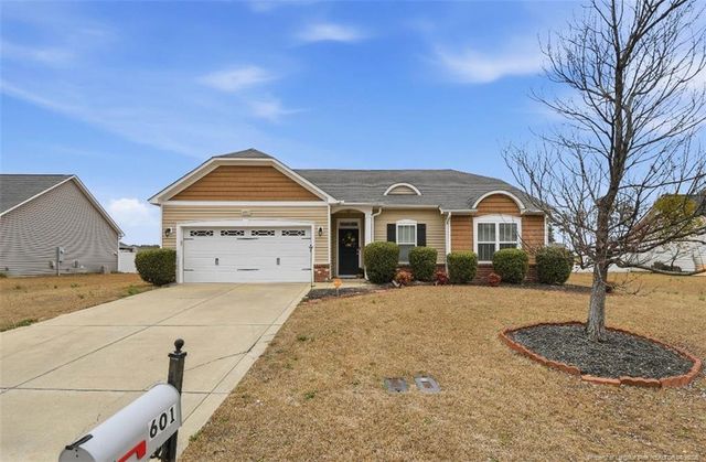 601 Collinwood Drive, Raeford, NC 28376