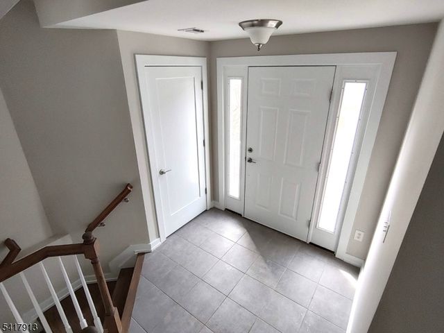 62 Sowers Dr, Mount Olive Twp., NJ 07840