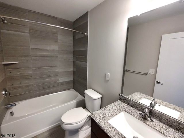 62 Sowers Dr, Mount Olive Twp., NJ 07840