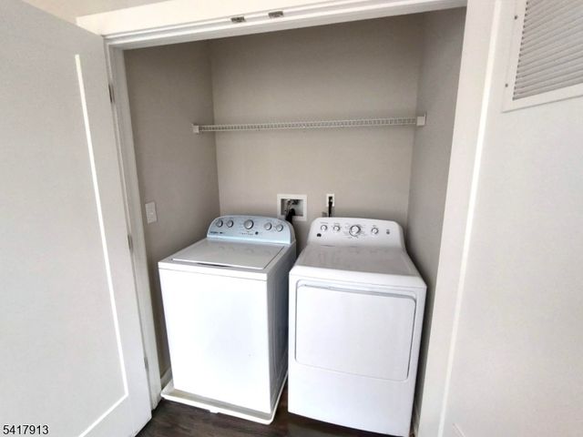 62 Sowers Dr, Mount Olive Twp., NJ 07840