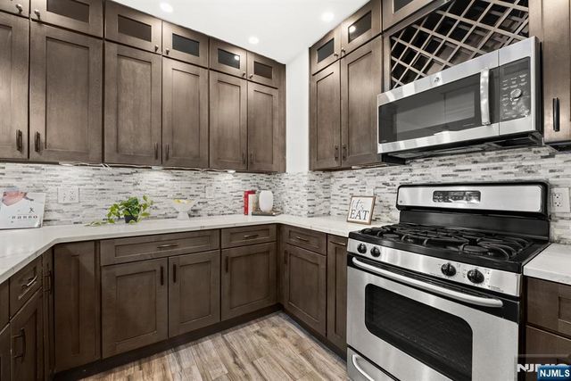 159 2nd Street 1104, Jersey City, NJ 07302